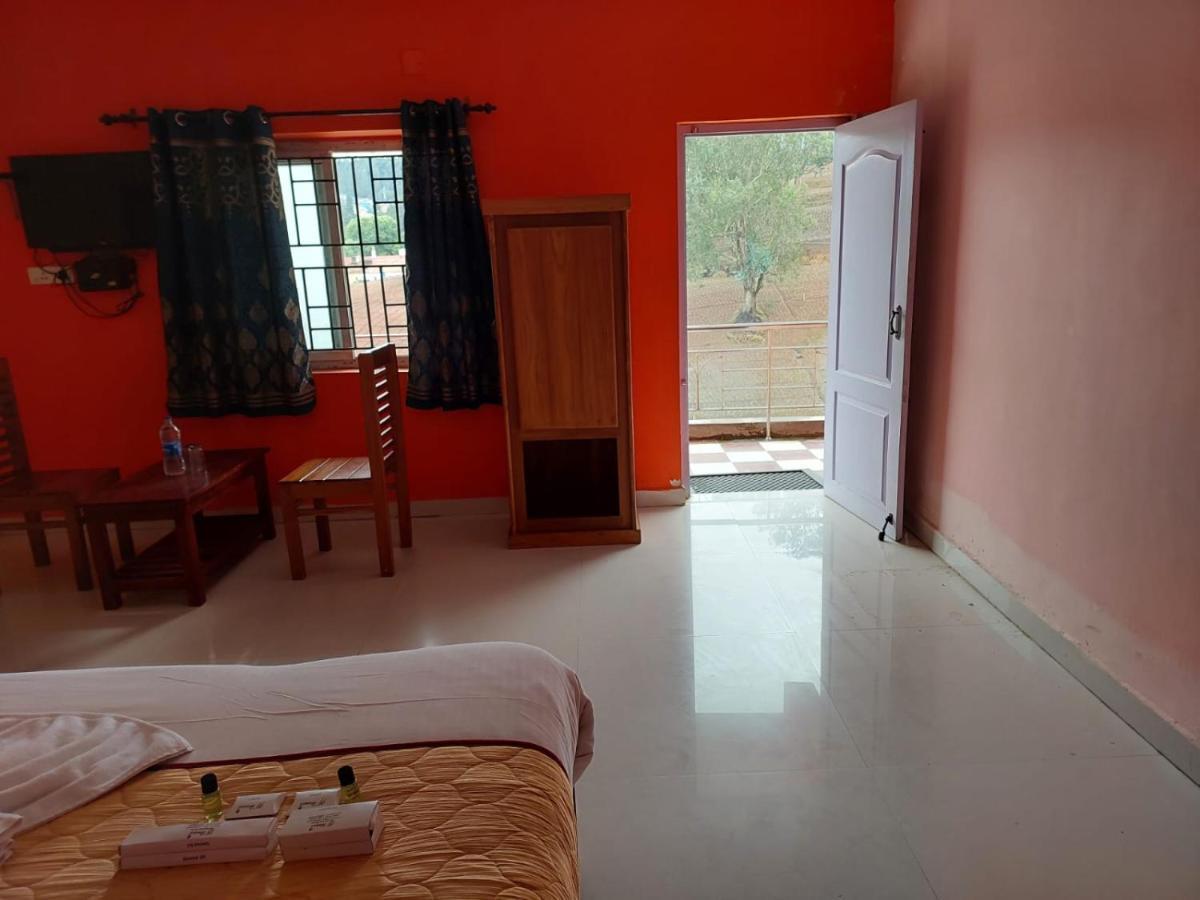 Memmsta Hotels 1510 - Ooty Dış mekan fotoğraf