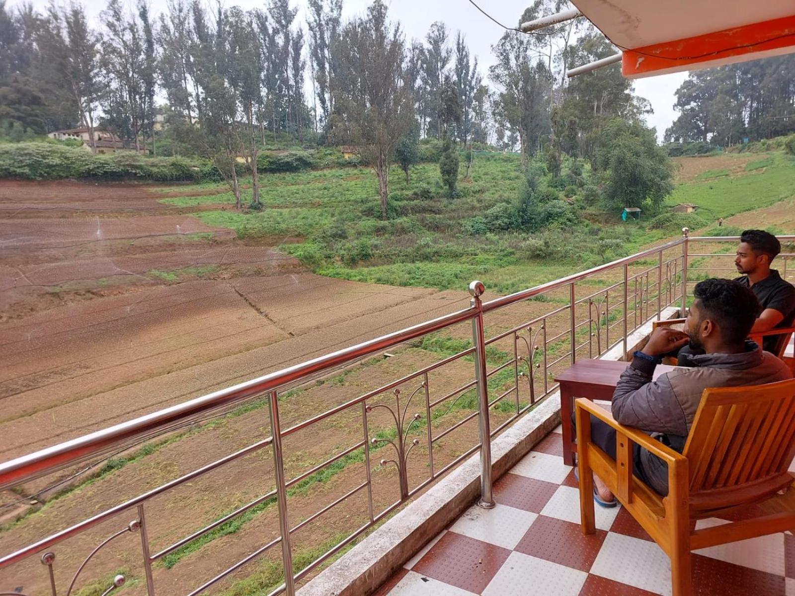 Memmsta Hotels 1510 - Ooty Dış mekan fotoğraf